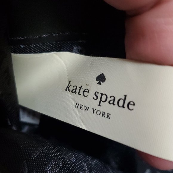 Kate Spade Matthews Street Nisha Bow Wallet – Black & Cream - Picture 5 of 8